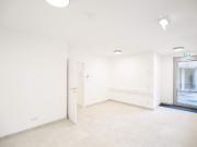 Modernes 2 Zimmer Büro mit Terrasse und Kühlung im 18....