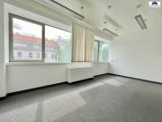 Modernes Büro direkt bei der U3 Zipperer Straße