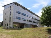 Modernes Büro Flexible Vermietung Großer Parkplatz in...