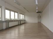 Modernes Büro in Urfahr 135m², 3 Räume, Aufzug &... Modernes Büro in Urfahr 135m², 3 Räume, Aufzug &...