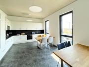 Modernes Büro mit erstklassiger Verkehrsanbindung an die A9