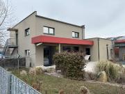 Modernes Bürogebäude mit Wohnnutzung Nähe Eisenstadt und...