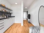 Modernes City Apartment mit Terrasse im Lifestyle Quartier