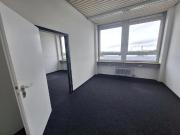 Modernes Doppelbüro in München – PKW Stellplatz inklusive