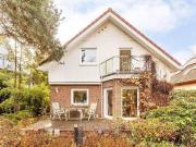 Modernes Einfamilienhaus mit 2 Bädern + Carport am...