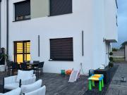 Modernes Einfamilienhaus mit Pool und Garten in Pucking