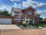 Modernes Einfamilienhaus mit Solaranlage, PV Anlage,...