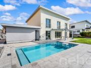 Modernes Einfamilienhaus mit Weitsicht und privatem...