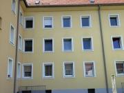 Umfassend sanierte 4 Zimmer Wohnung mit großer Küche in...