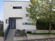 Modernes, freistehendes Passivhaus in Esslingen Zell
