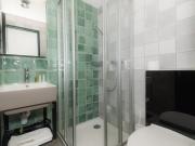 Modernes Möbliertes Zimmer an zentraler Lage in Kriens