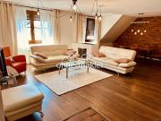 Modernes Penthouse mit Altstadtflair