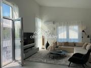 Modernes Penthouse mit Weitblick Einbauküche und 2...