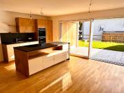 Modernes Reihenhaus in Dornbirn Knie – Ruhige Lage mit...