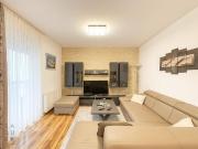 RESERVIERT _ Modernes Reihenhaus mit Garten &...