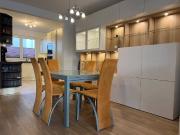 Modernes Reihenhaus, möbliert mit Pool und E Stellplatz