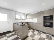 Modernes Reihenmittelhaus in Wetzikon