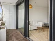 Modernes Studio Apartment mit Balkon in einer...