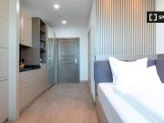 Modernes Studio Wohnung in Charlottenburg, Berlin