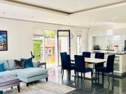 Modernes Townhouse zentral in der Stadt gelegen mit...