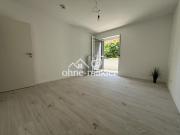 Modernes Wohnambiente mit grüner Aussicht – Top...