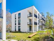 Modernes Wohnen in Reinickendorf mit Terrasse und...
