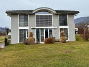 Modernes Wohnen in schönem, gehobenem Einfamilienhaus in...