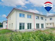 Modernes Wohnen: Neubau Doppelhaushälfte mit großzügiger...