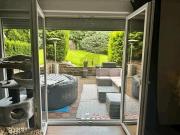 MODERNES WOHNJUWEL MIT SAUNA & GARTEN
