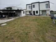 Modernes Zweifamilienhaus in Wels/ Unterhart