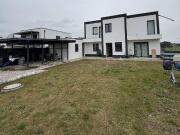 Modernes Zweifamilienhaus in Wels/ Unterhart