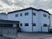 Modernes Zweifamilienhaus in zentraler Lage von Wels...