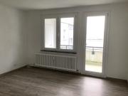 Modernisiert! 3 Zimmer Wohnung mit Balkon in gepflegter...