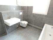 Modernisierte 2 Zi Wohnung mit Balkon in Essen...