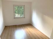 Modernisierte 2 Zimmer Wohnung in Stadtrandwohnlage Modernisierte 2 Zimmer Wohnung in Stadtrandwohnlage