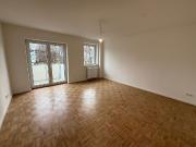 Modernisierte 2 Zimmer Wohnung mit Balkon