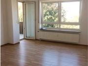 Modernisierte 2 Zimmer Wohnung mit Balkon, Thon