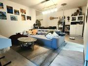 Modernisierte 2 Zimmer Wohnung mit EBK und Balkon in...