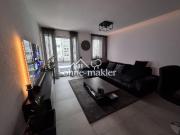 Modernisierte 2 Zimmer Wohnung mit Küche und Tiefgarage