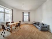 Modernisierte 3 zimmer altbauwohnung auf der wiedner...