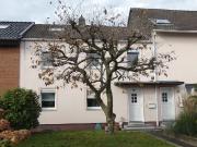 Modernisierte 3 Zimmer Maisonette Wohnung im gepflegten...