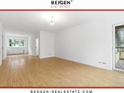 Modernisierte 4 Zimmer Wohnung mit Balkon und Stellplatz...