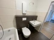 Modernisierte Balkonwohnung mit Wannenbad*gedämmtes Haus