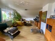 Modernisierte 3 Zimmer DG Wohnung in solidem 3 Fam.Haus