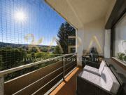 Modernisierte Doppel Balkon Wohnung mit Fernsicht in...