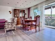 Modernisierte Eigentumswohnung mit Balkon!