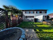 Modernisiertes 3.5 Zimmer Reihenhaus mit Garten in...