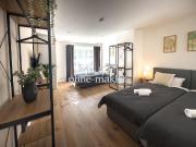 Modernisiertes Endreihenhaus mit 2 Bädern und 2 Loggien...