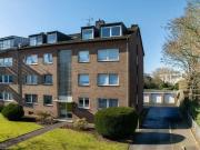 Modernisiertes Mehrfamilienhaus mit großzügigen Balkonen...