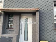 Modernisiertes Reihenmittelhaus mit Balkon und...